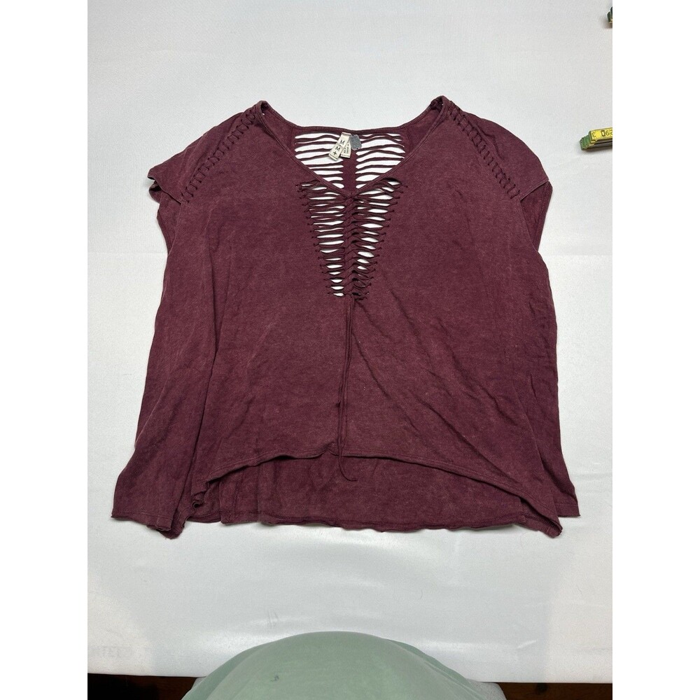 We The Free Cut Out Ripped Distressed Oversize Boho T-Shirt - Picture 2 of 7